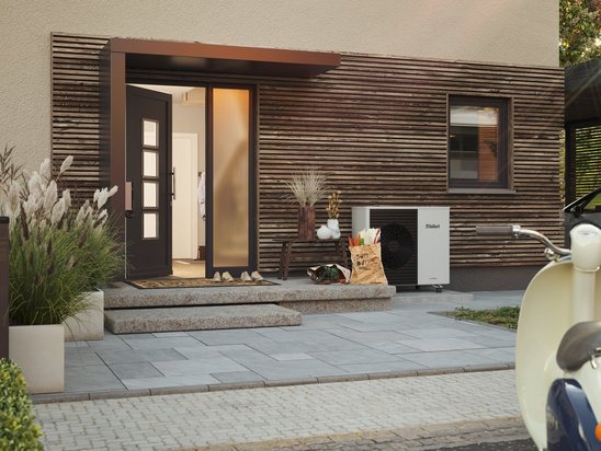 Final_Ext_Stadthaus_Flair_152_StreetView_Eingang_Holzverschalung